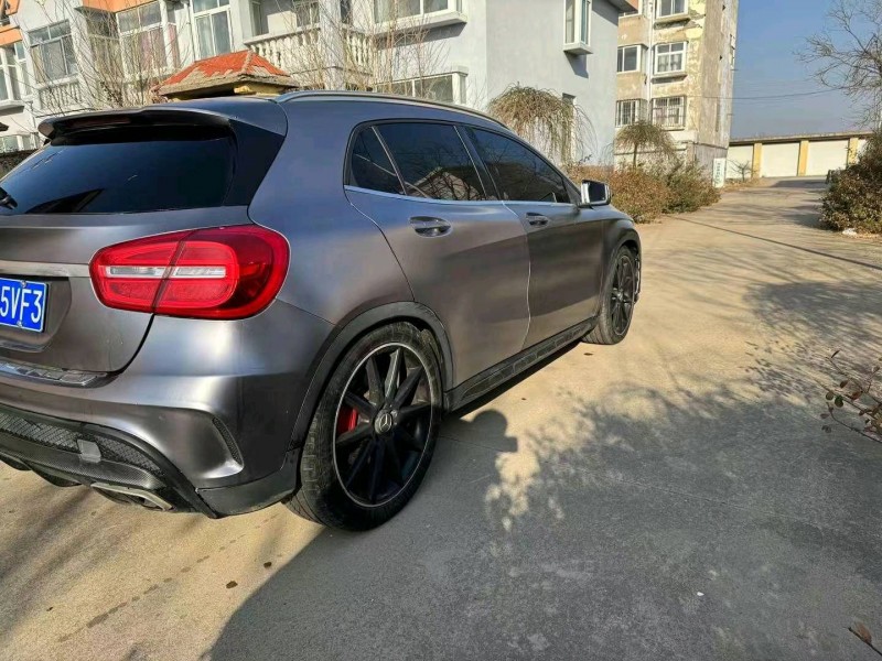 东营16年奔驰AMG5