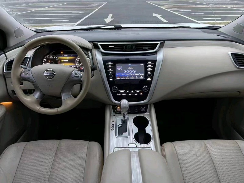 宜昌17年日產樓蘭8
