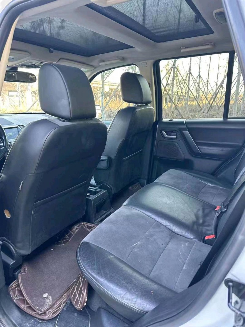 东营12年路虎神行者7