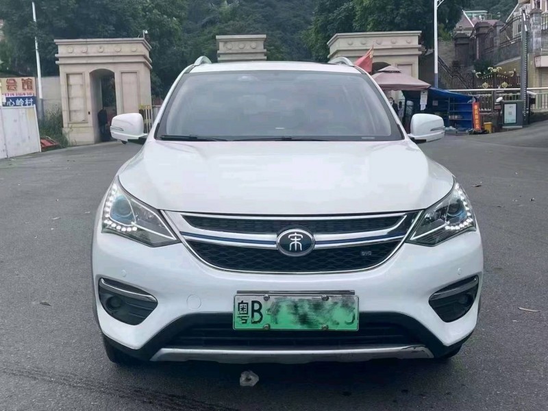 广州18年比亚迪宋新能源1