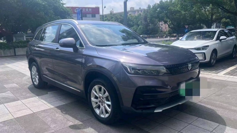 臺州21年創維EV62