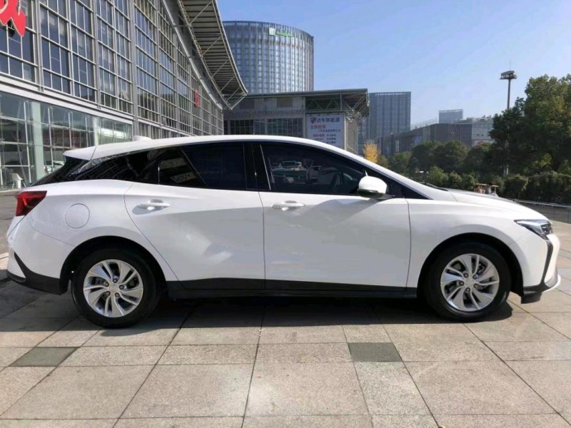 盐城23年别克微蓝3