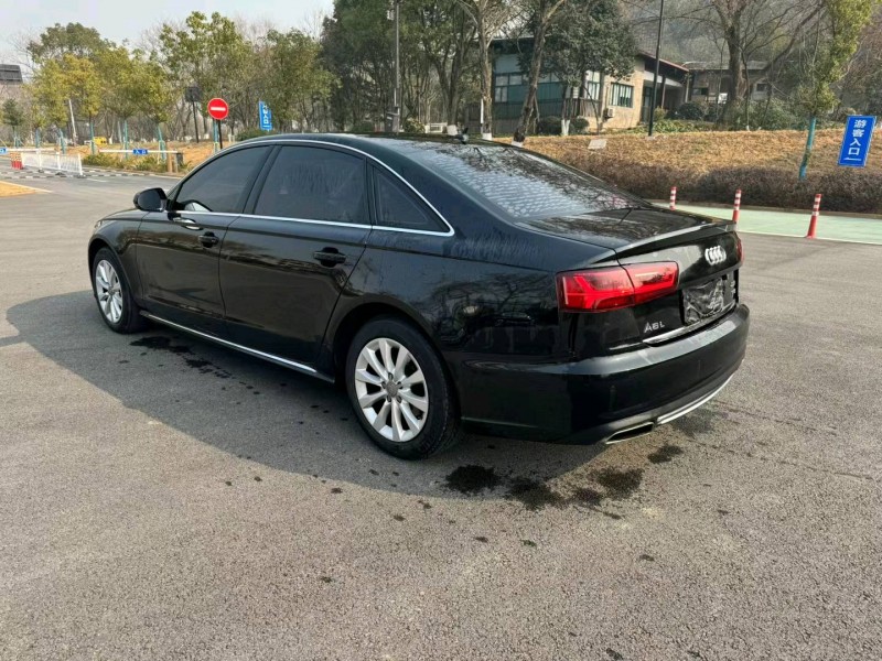 嘉兴16年奥迪A6L3