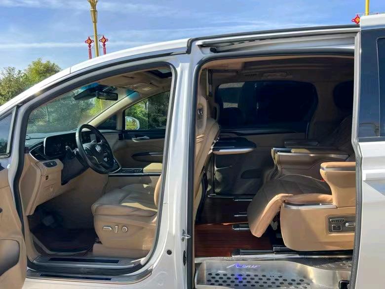 盐城21年别克GL87