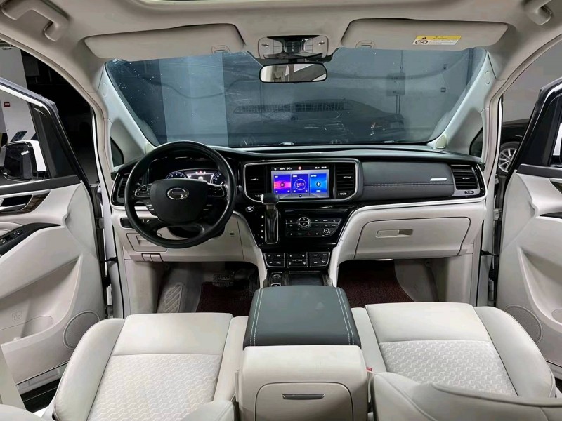 成都18年传祺M87