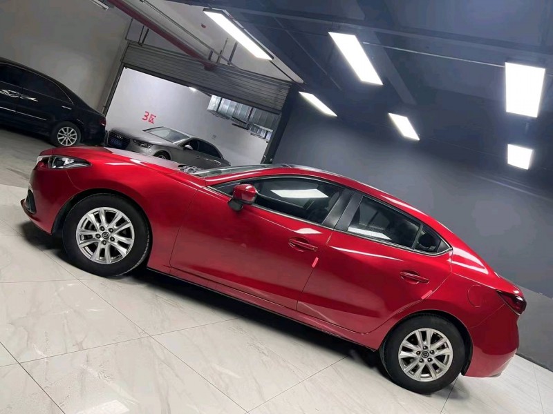 成都15年马自达昂克赛拉3