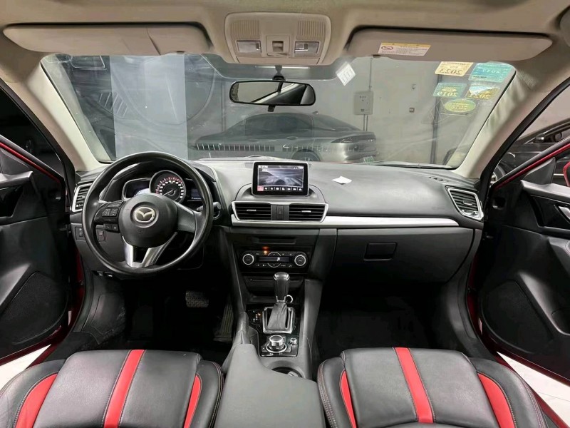 成都15年马自达昂克赛拉9