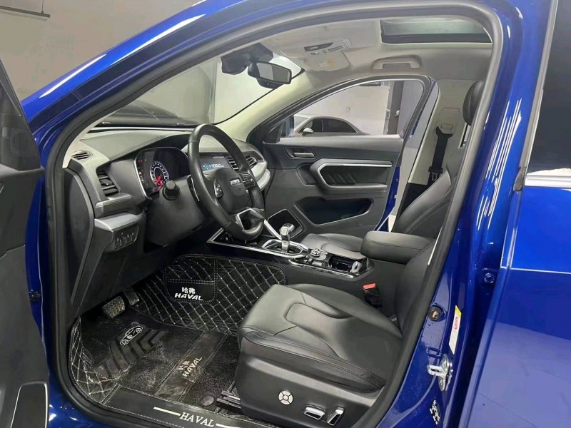 成都17年哈弗H64