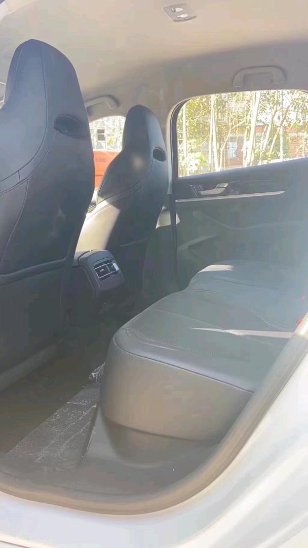 汕头23年比亚迪秦8