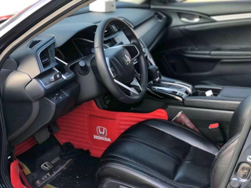 珠海18年本田思域4