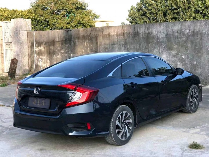 珠海18年本田思域5