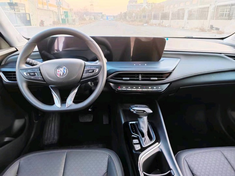 苏州23年别克威朗4