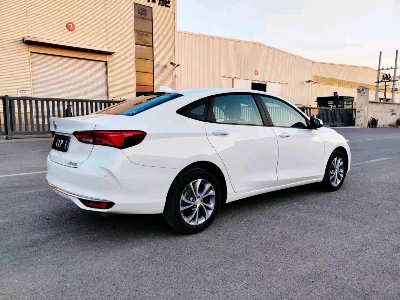 苏州23年别克威朗7