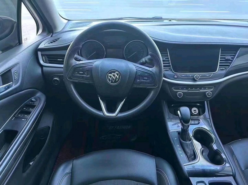 东营20年别克威朗5