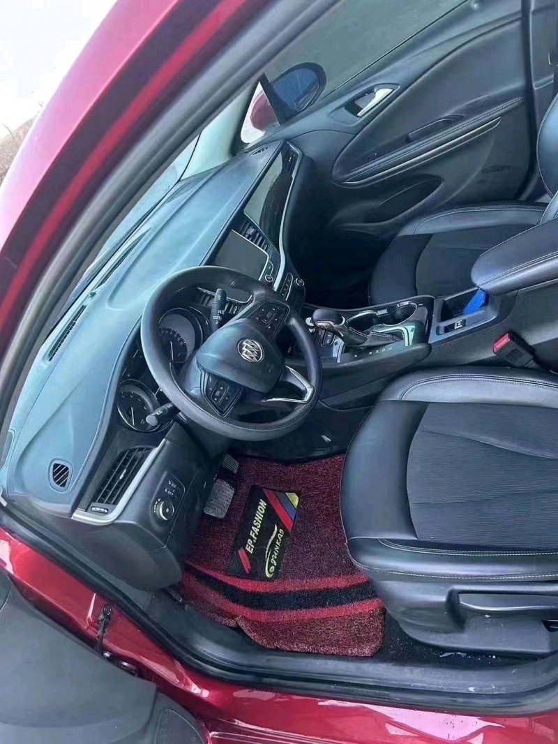 东营20年别克威朗8