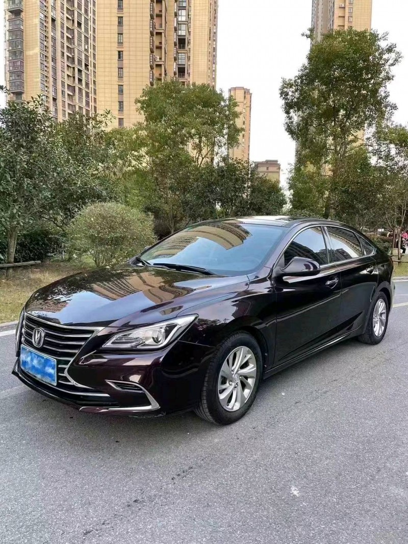 淮南19年長安汽車睿騁CC3