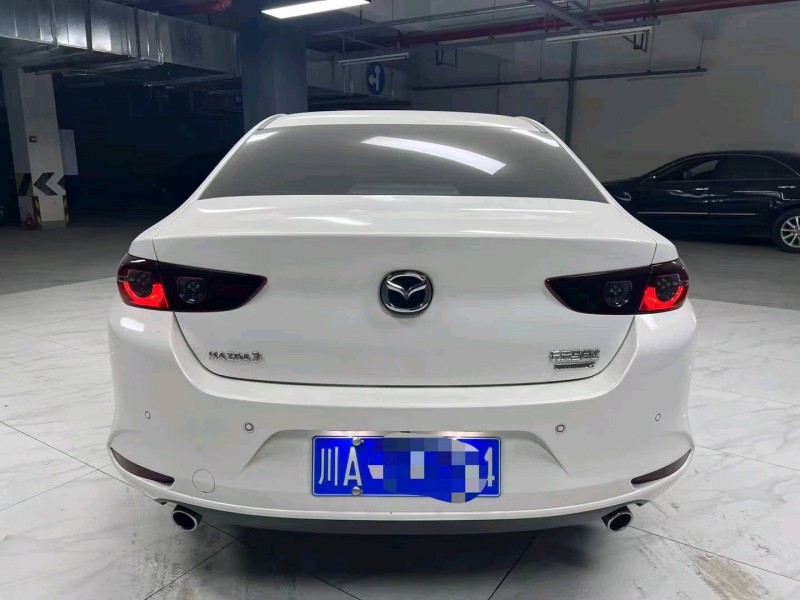 成都22年马自达昂克赛拉2