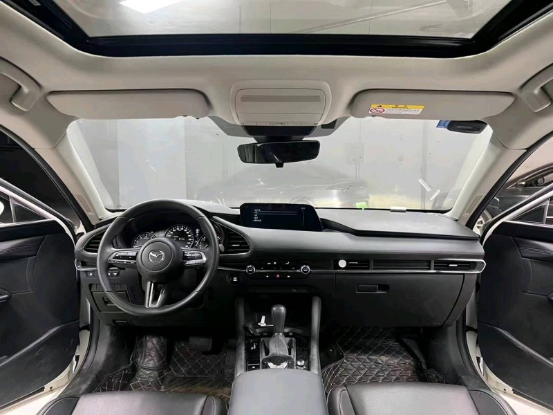 成都22年马自达昂克赛拉8