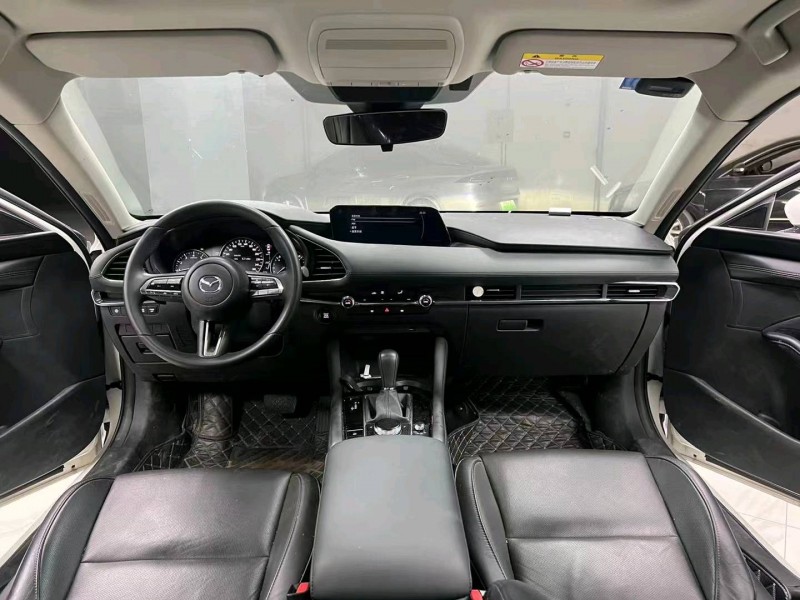 成都22年马自达昂克赛拉9