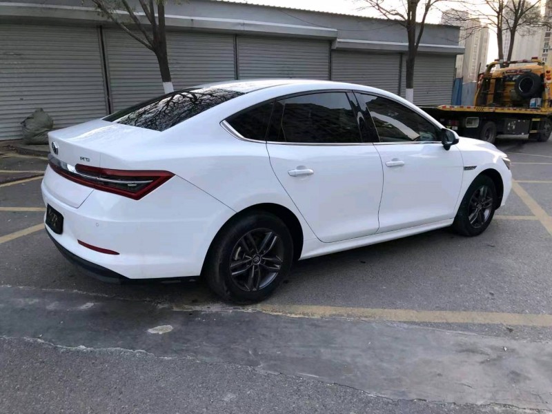 东营20年比亚迪秦7