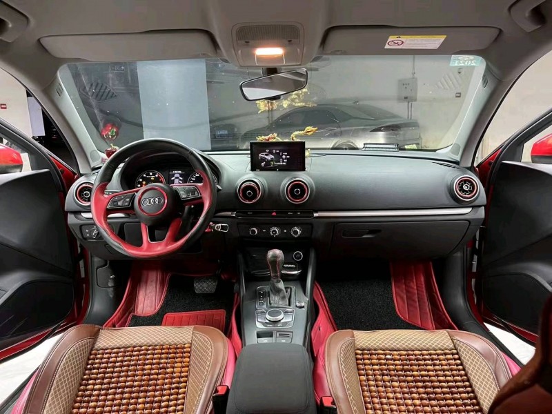 成都19年奥迪A35