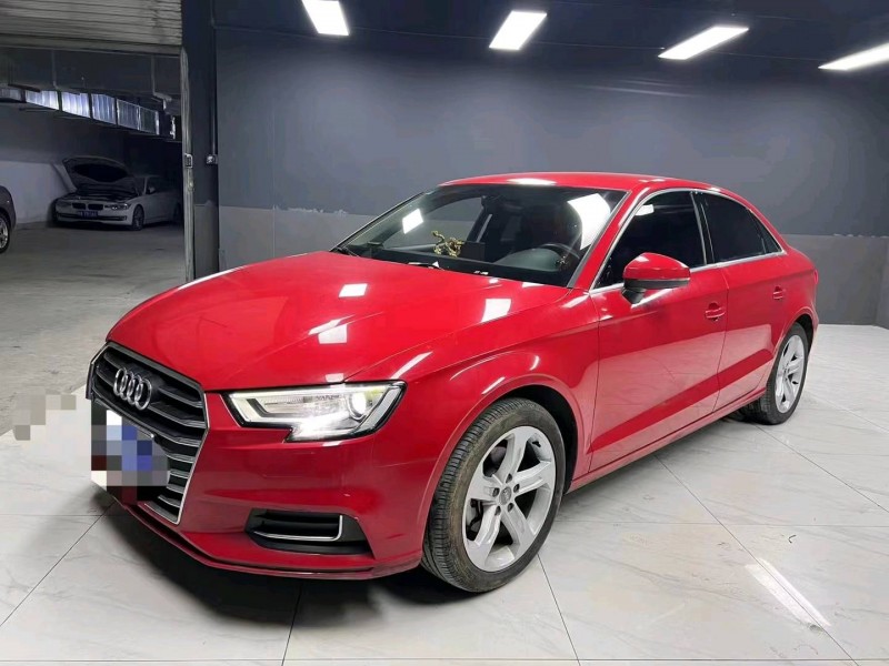 成都19年奥迪A38