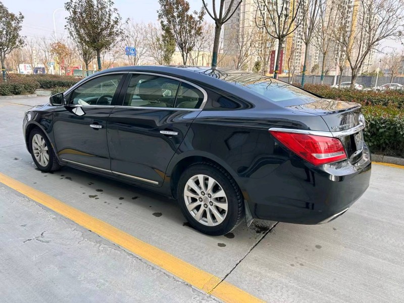 东营15年别克君越4