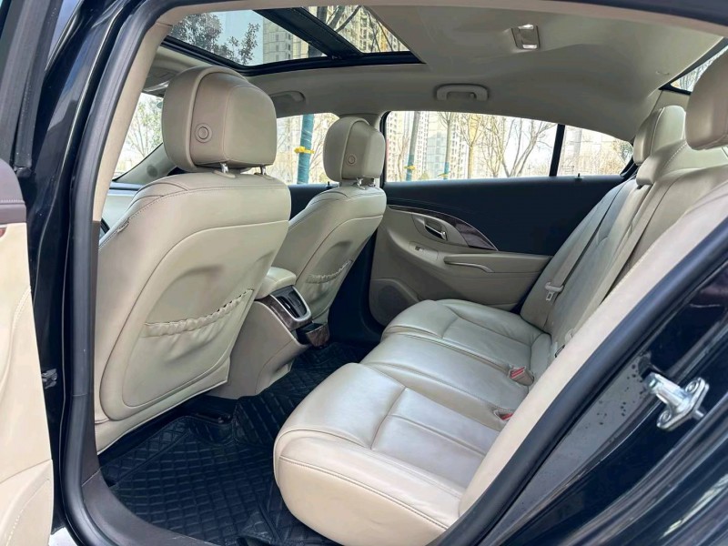 东营15年别克君越7