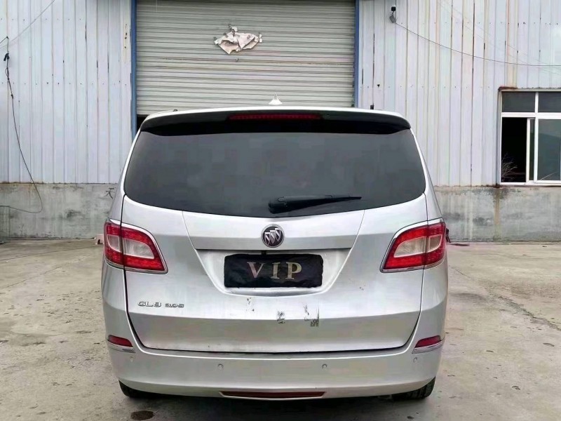 东营13年别克GL83