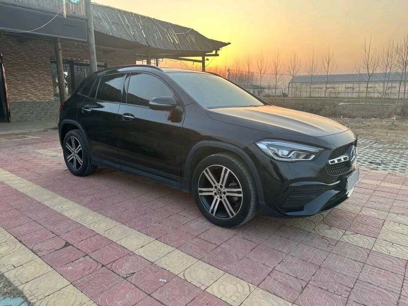 徐州20年奔驰GLA2