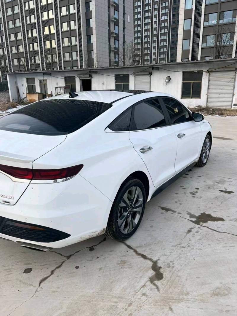 聊城20年现代菲斯塔5
