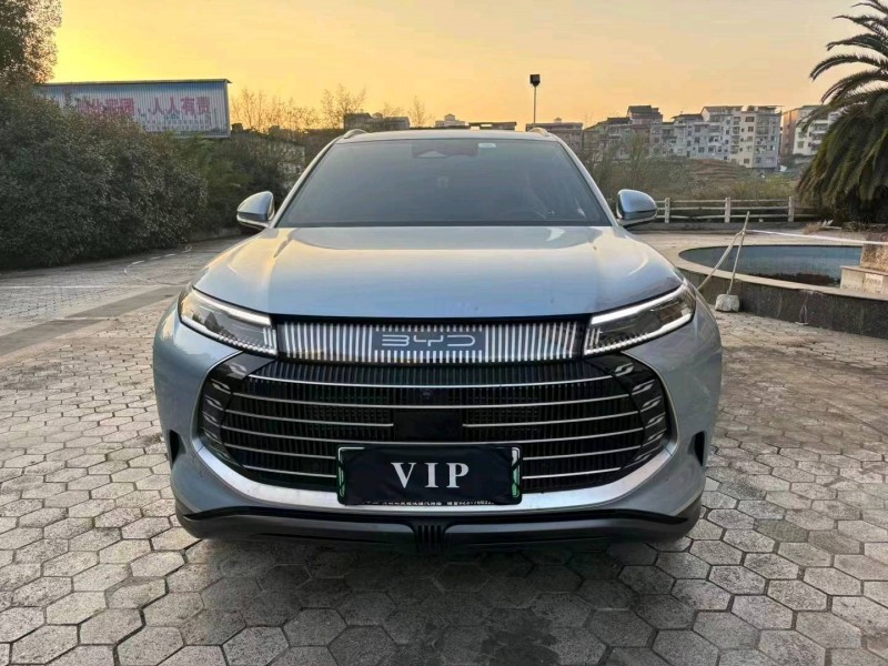 重庆23年比亚迪护卫舰1