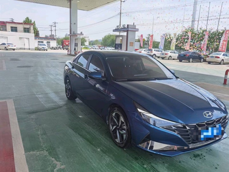 保定22年现代伊兰特3