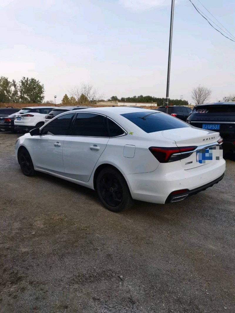 保定21年荣威i68