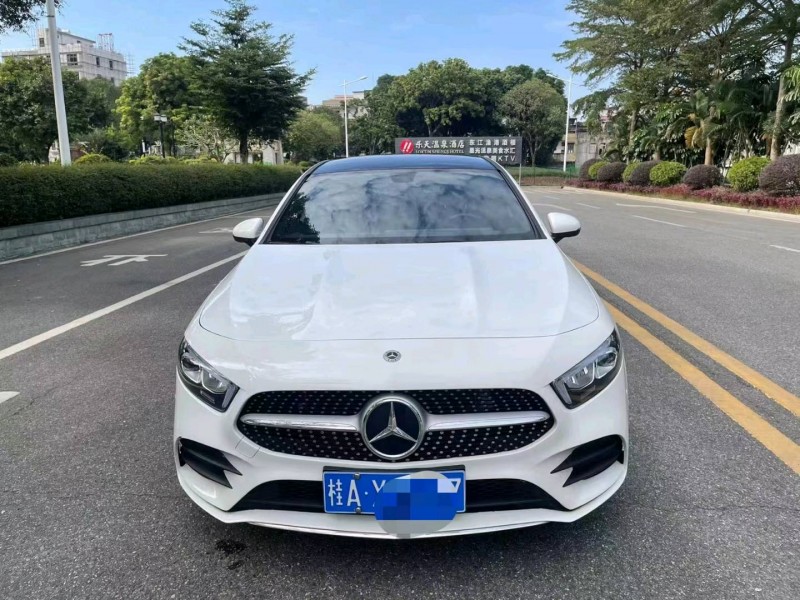 广州21年奔驰A1