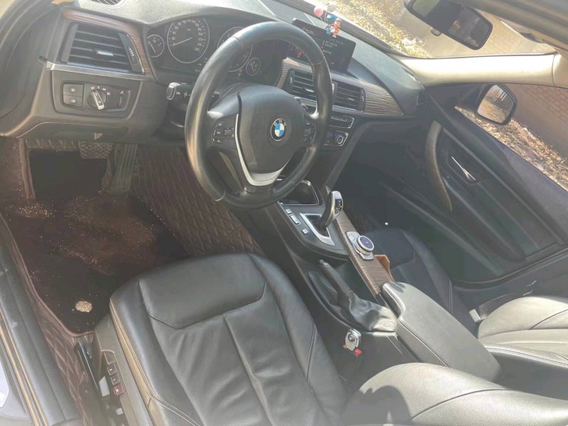 保定13年宝马3系7