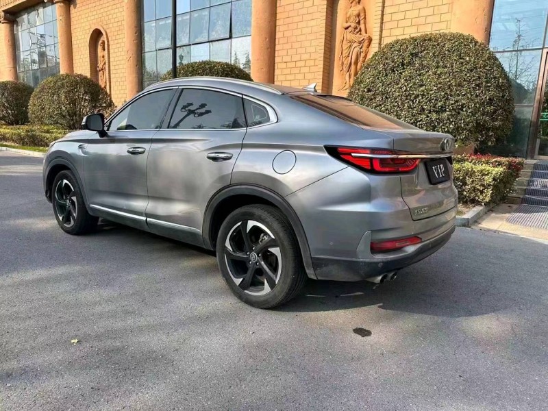 常州19年长安汽车CS855