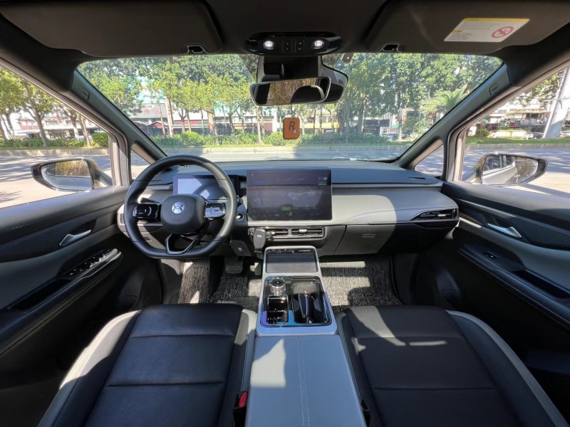 東莞22年合創汽車Z037