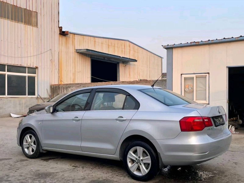 济宁14年大众捷达7