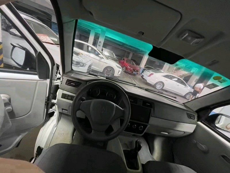 黔西南22年華晨海獅7