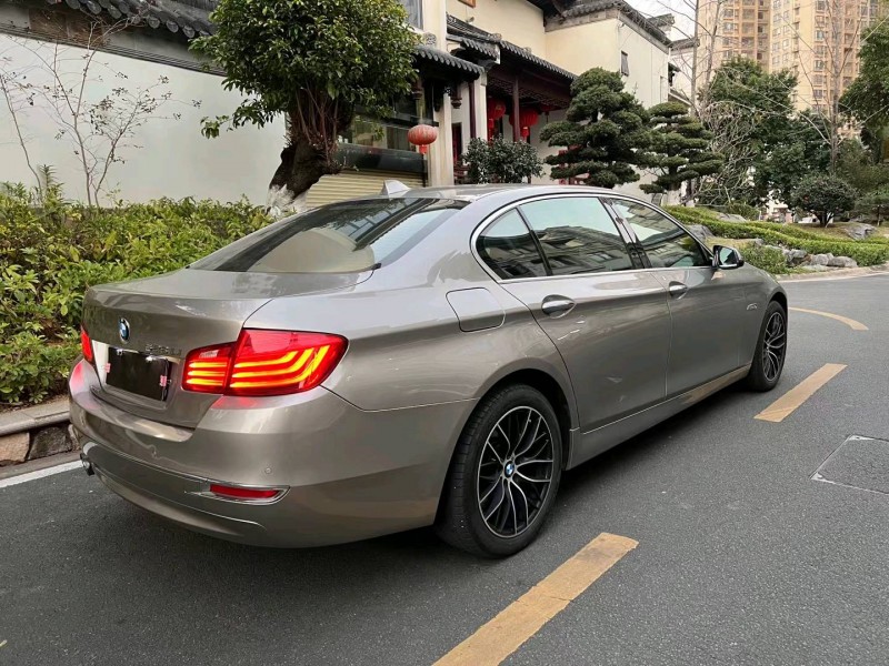 广州15年宝马5系8