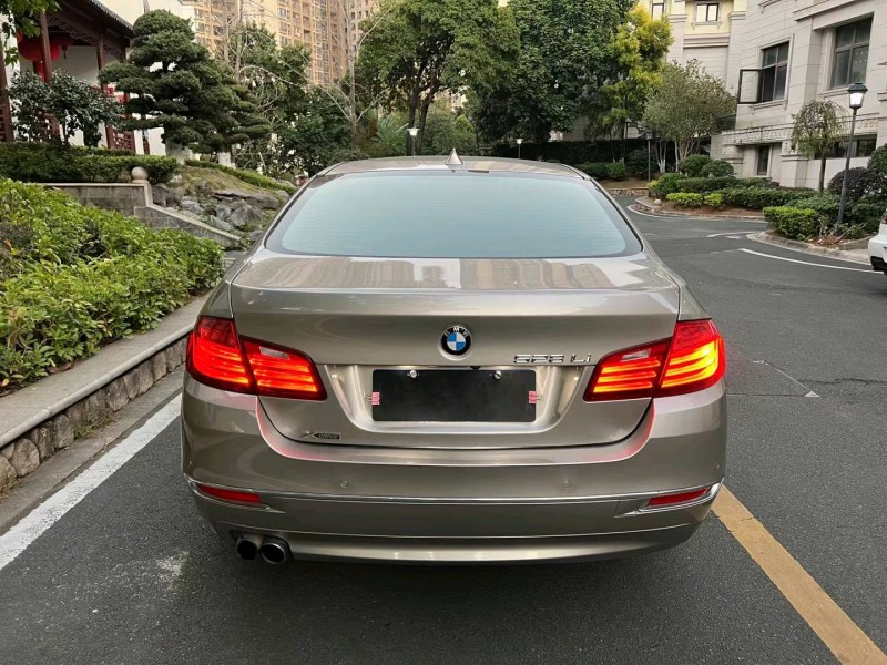 广州15年宝马5系9