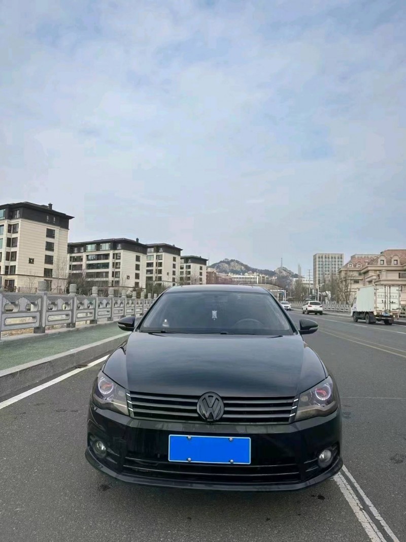 枣庄14年大众宝来1