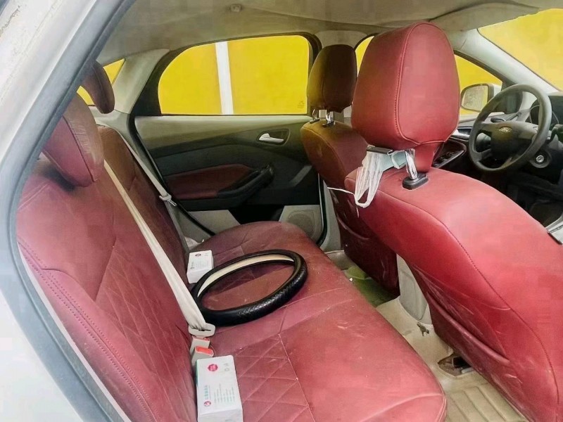 保定13年福特福克斯4