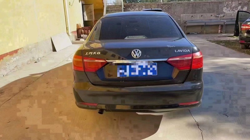 保定17年大众朗逸5