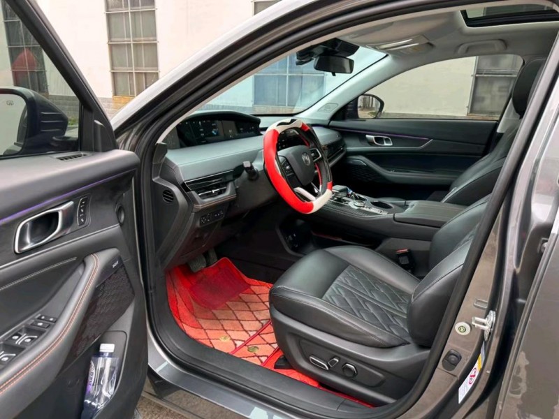 盐城22年长安汽车UNI-K6