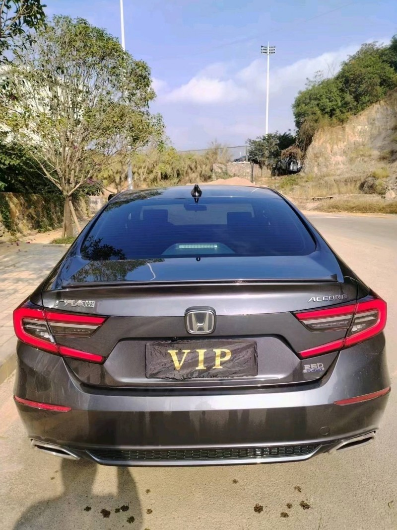 黔西南23年本田雅閣3