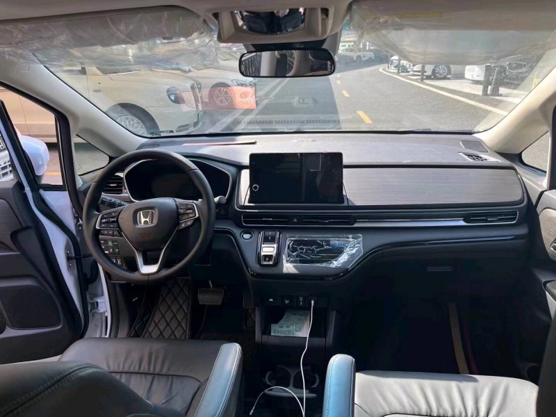 广州23年本田艾力绅5