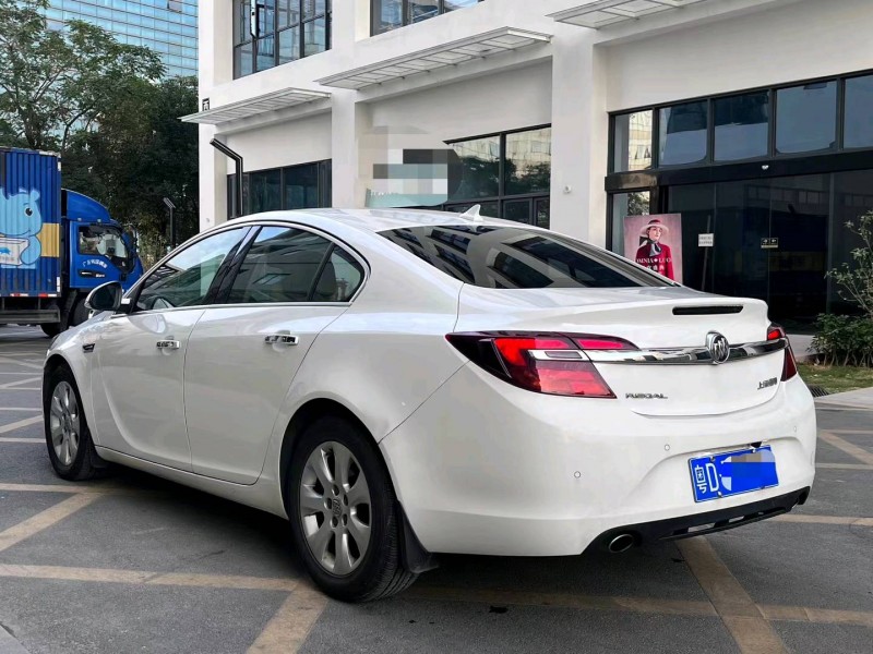 广州14年别克君威8