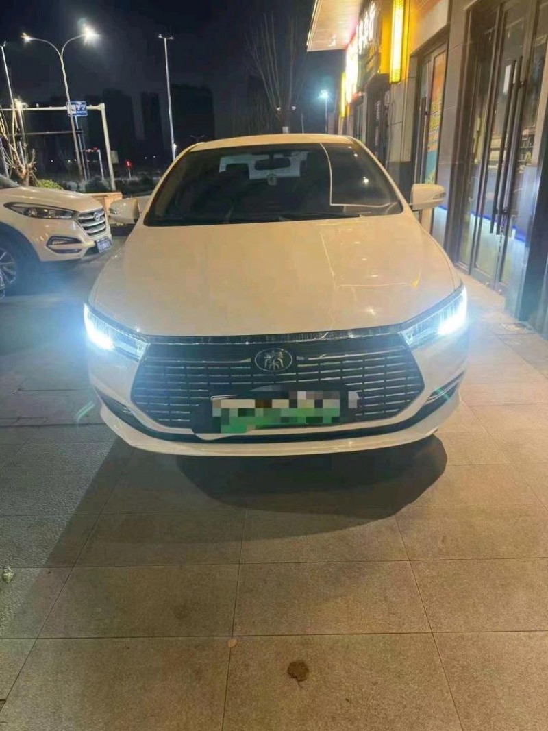 淄博23年比亚迪秦1